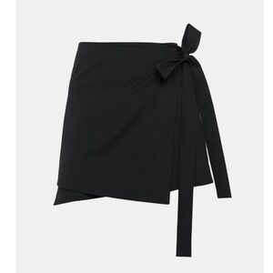 Theory Wrap Tie Skirt Size 4